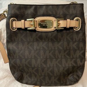 Michael Kors Crossbody Bag